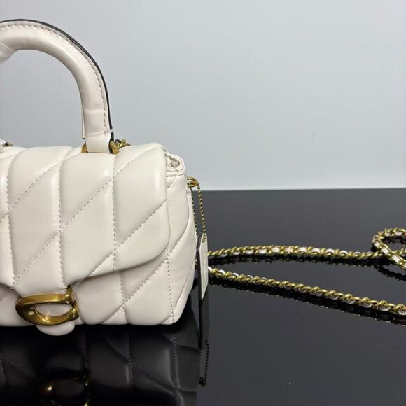 COACH Women's Tabby Top Handle Handbag, size: 19*14*9.5 cm - Picture 6 of 9